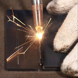 水瓶シンク メタルプレート ハンドヘルドレーザー溶接機 1000W 1500W 2000W