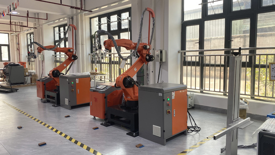 6 軸 ロボット アーム 自動 ファイバー 3D レーザー 切断 機械 ステンレス 鋼 ランプ シェード 自動車 シート メタル