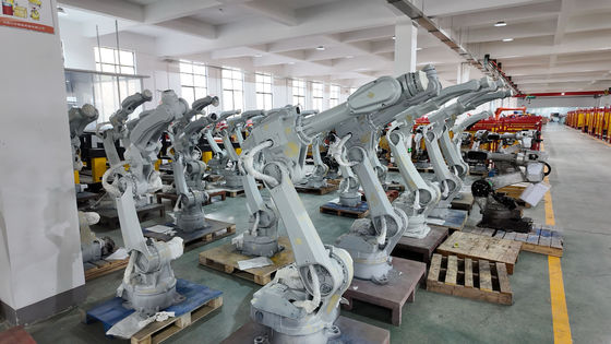 Automated Robotic Laser Welding Machine With CCD Camera, 1500W For Metal Fabrication