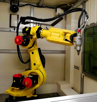 FANUC M-20iB 6軸ロボットレーザー切削機 建設産業における大型チューブとプロファイル切削用