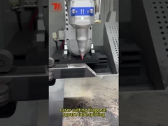 正方形の管レーザーの打抜き機
